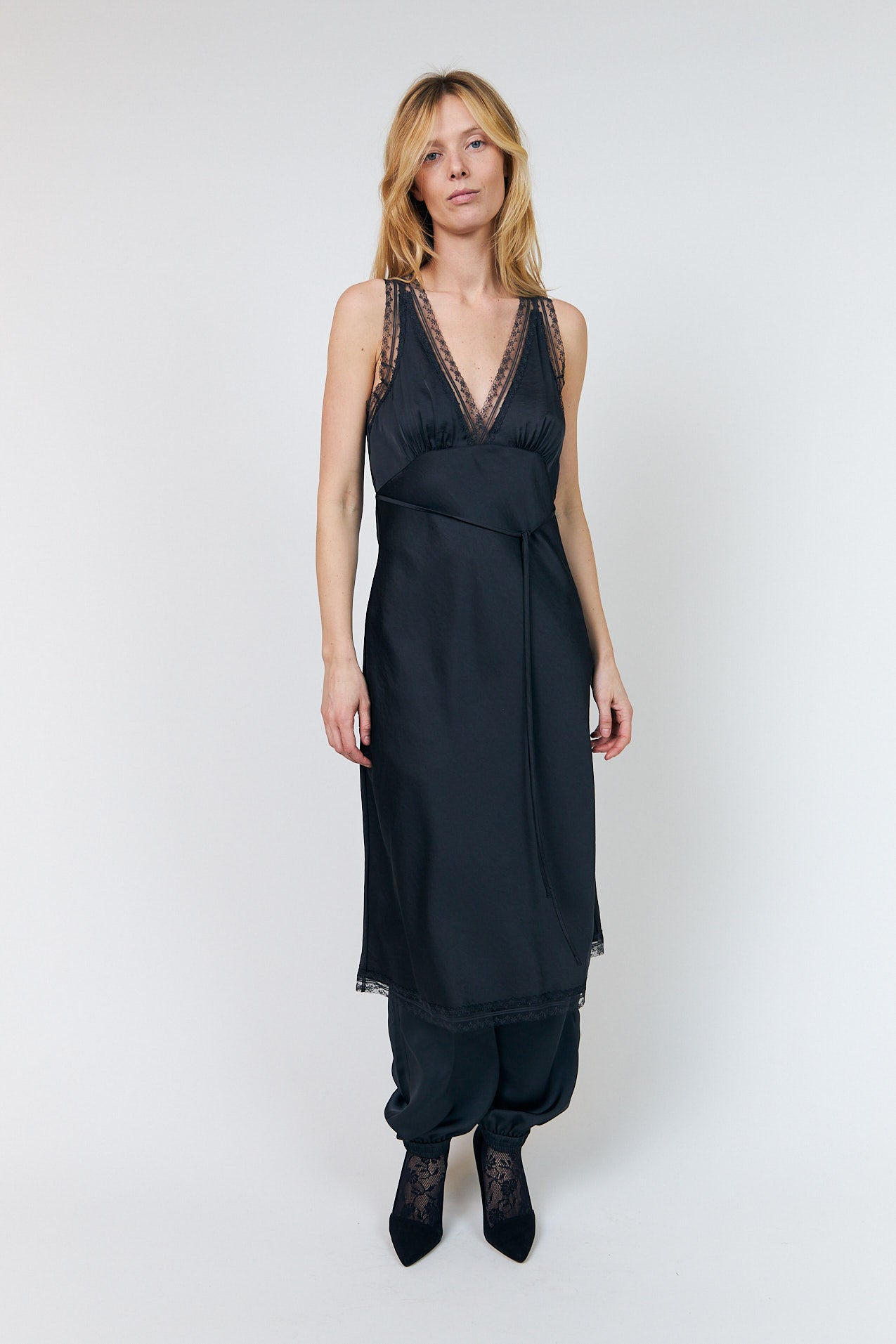 Lollys Laundry ClariLL Midi Dress Dress 18 Washed Black