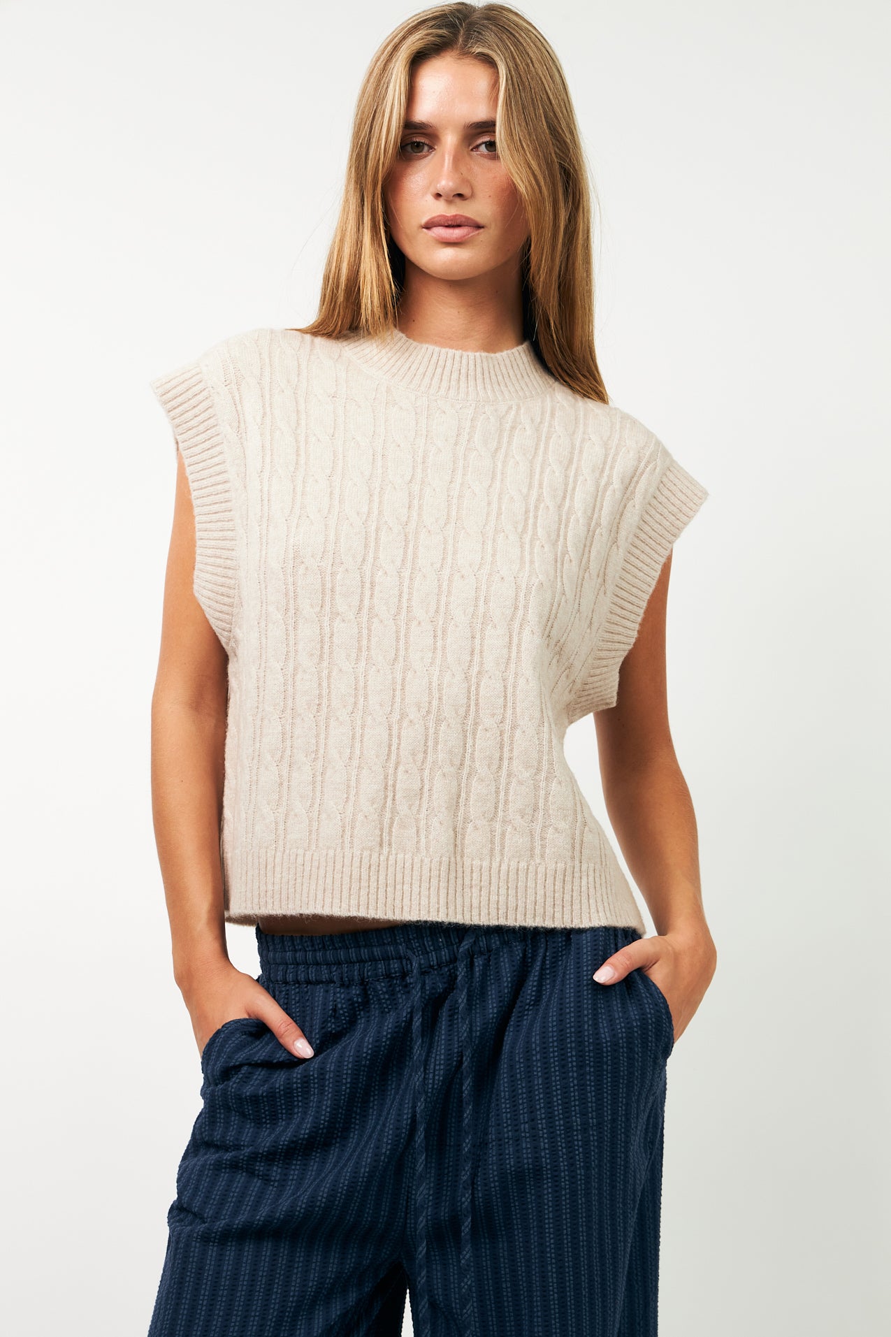Lollys Laundry FinnLL Knit Vest Vest 08 Beige