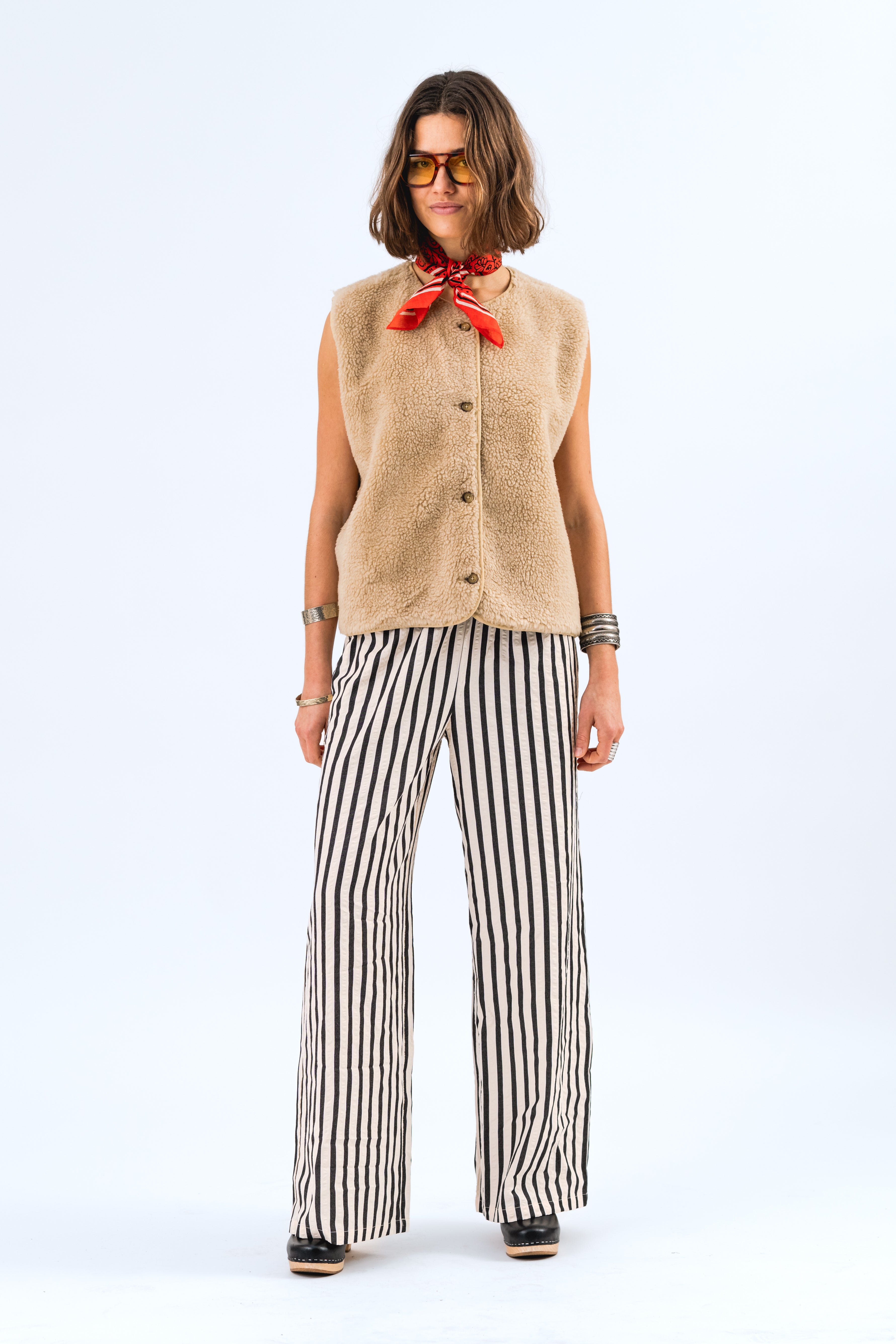 Lollys Laundry JaceLL Vest Vest 04 Sand