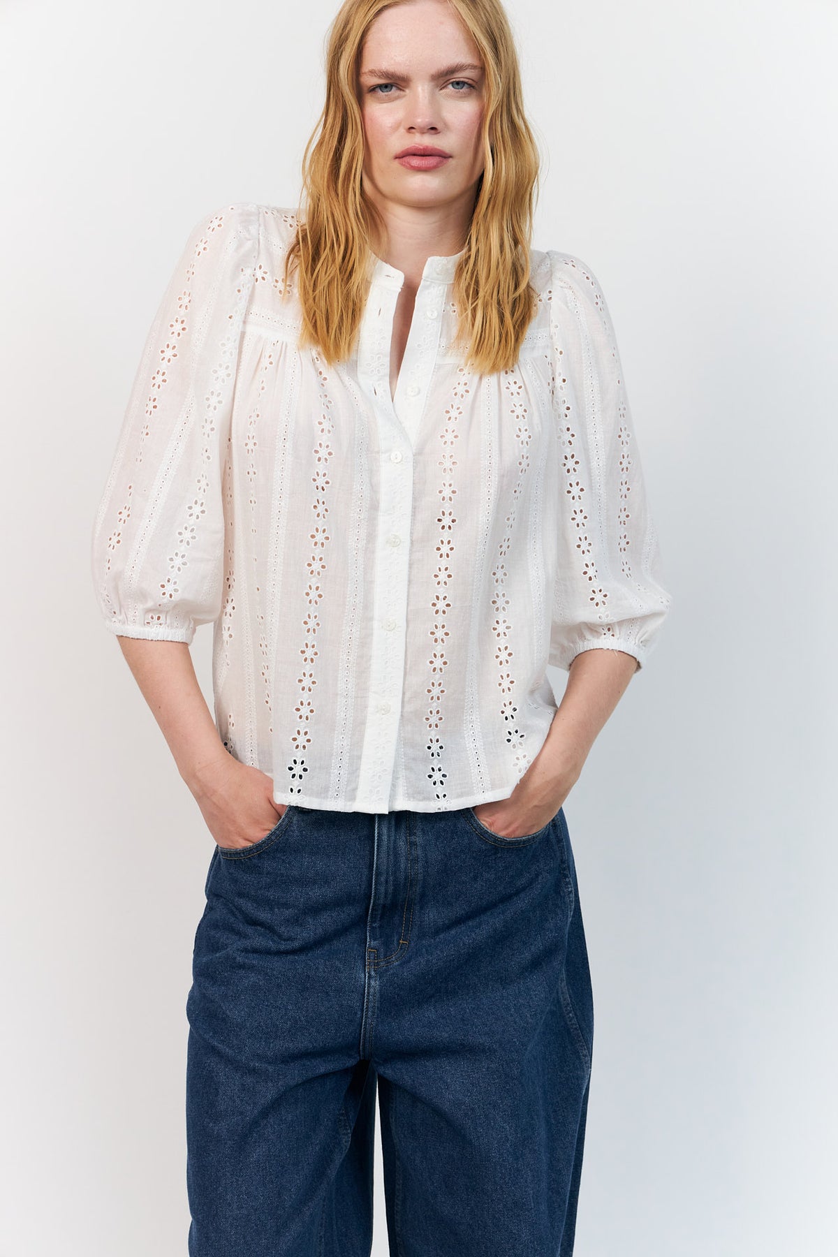 JuneLL Shirt - White