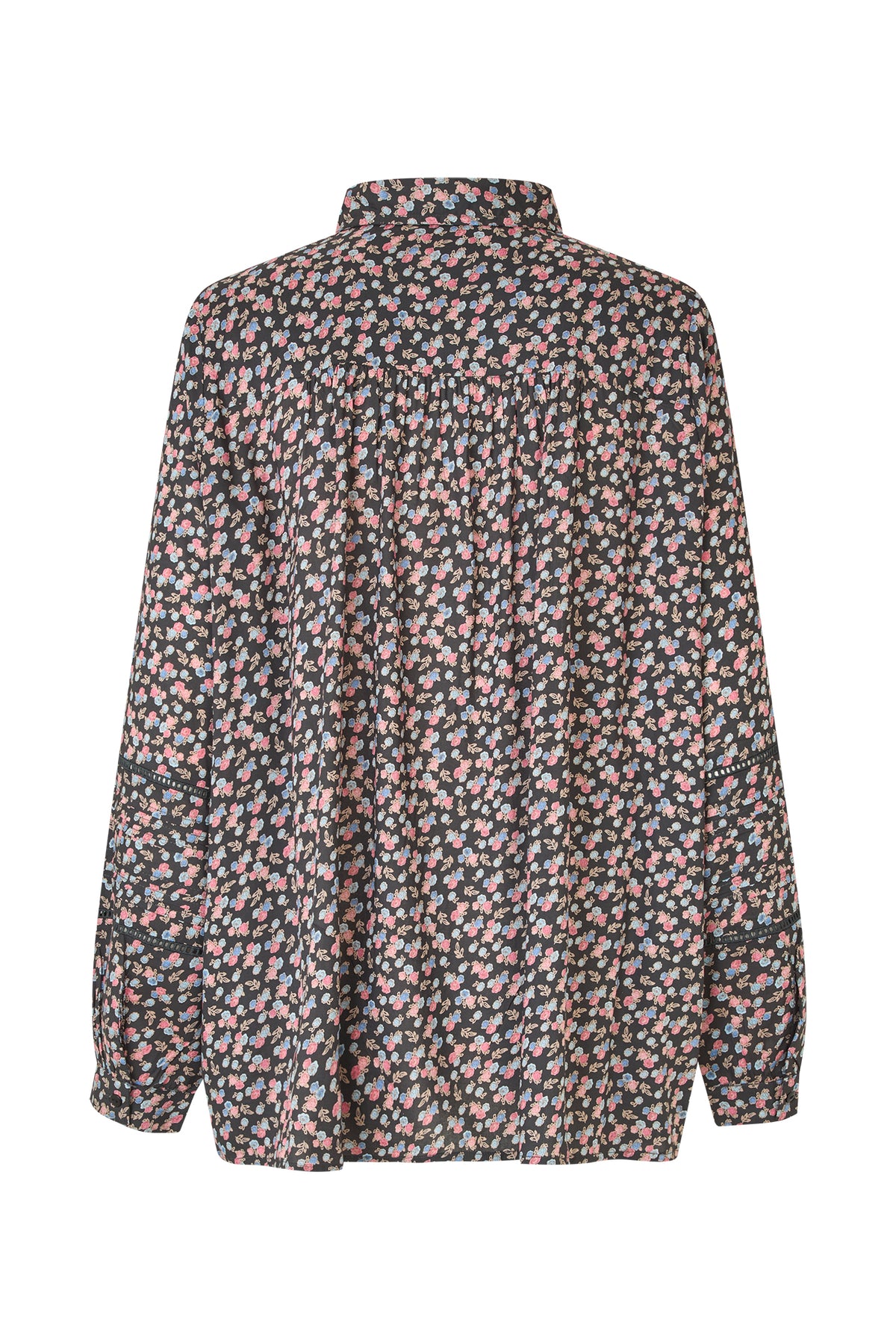 LariLL Shirt - Washed Black