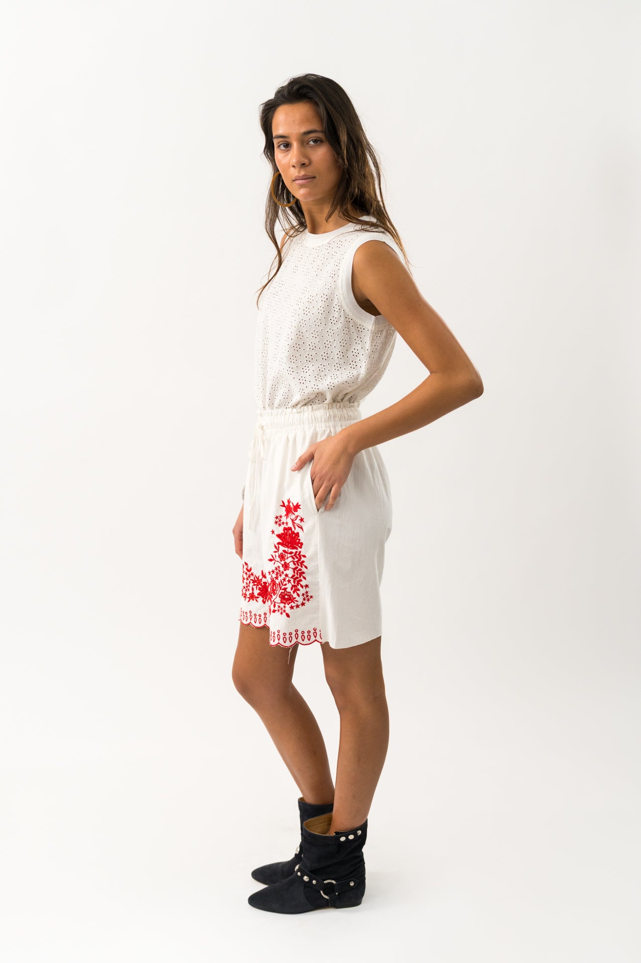 LucyLL Shorts - White