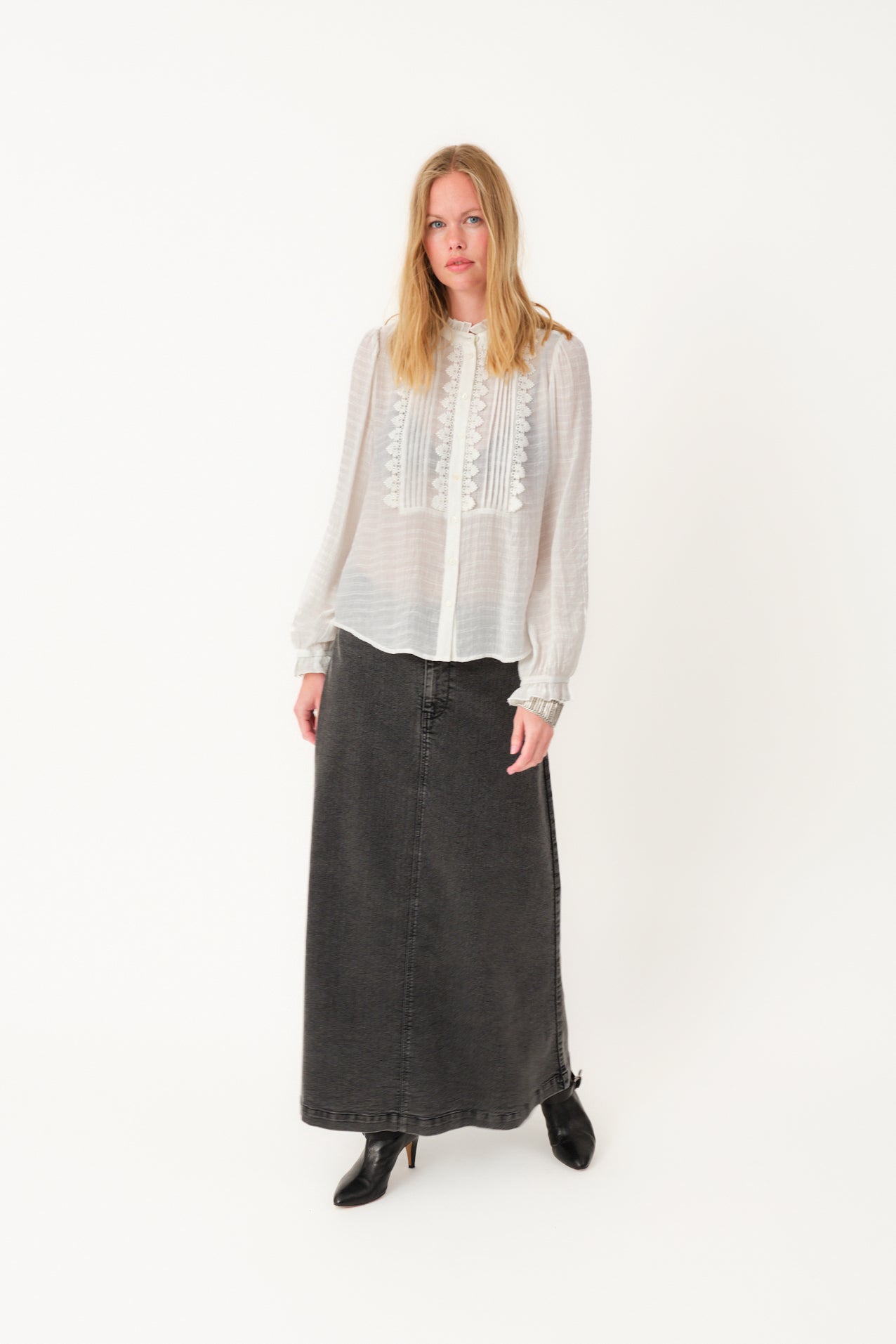 LunaLL Maxi Skirt - Washed Black