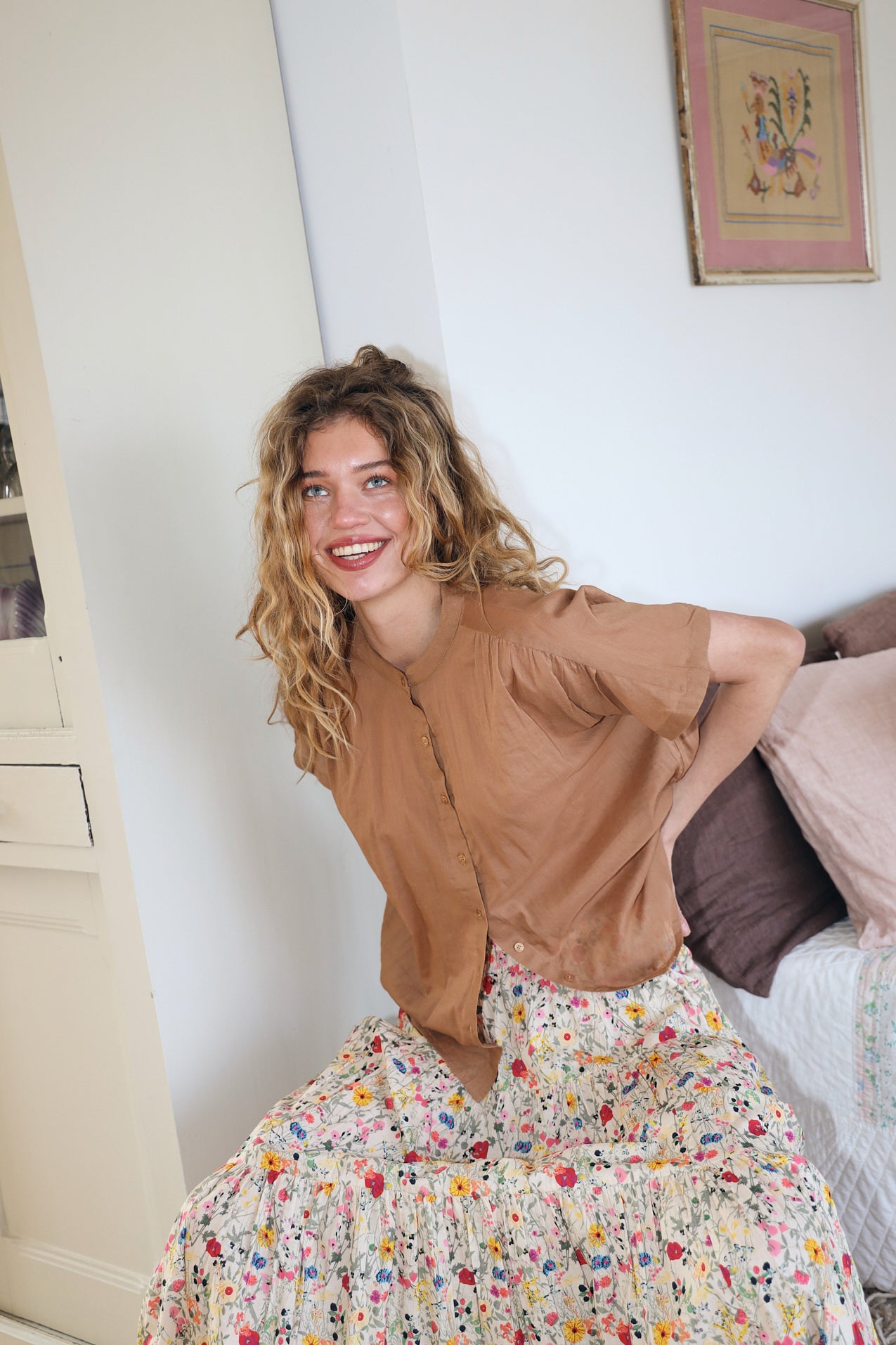 MyaLL Shirt - Camel