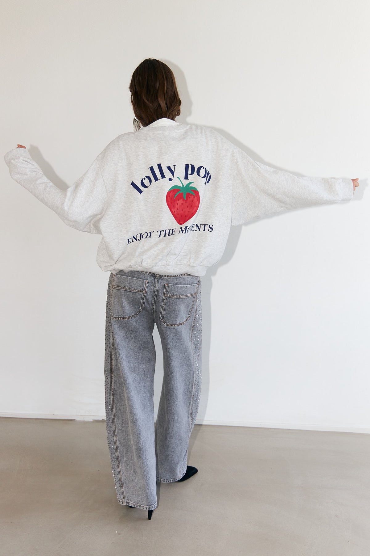 SydneyLL Strawberry Sweatshirt - Light Grey Melange