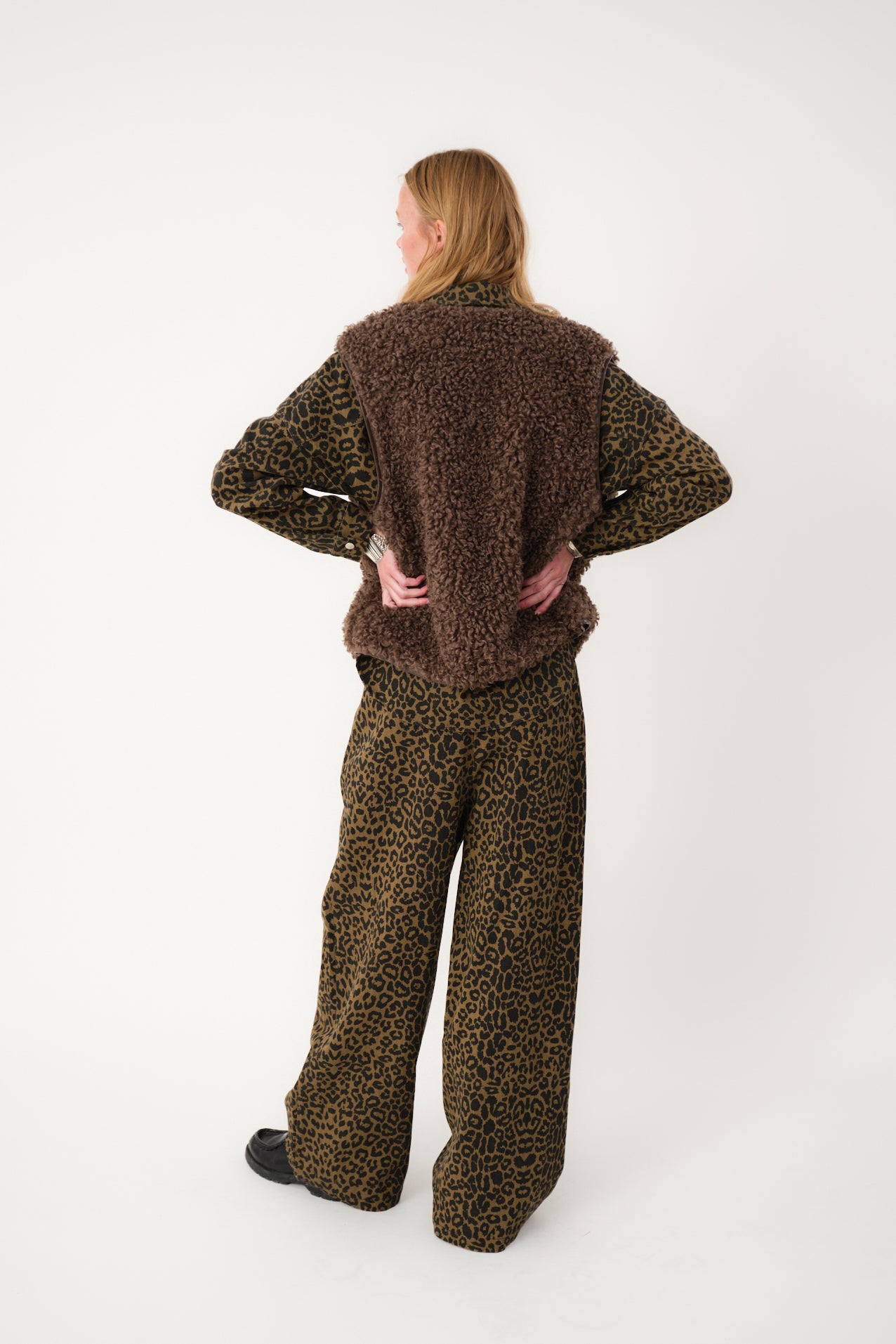 VadaLL Vest - Dark Mokka