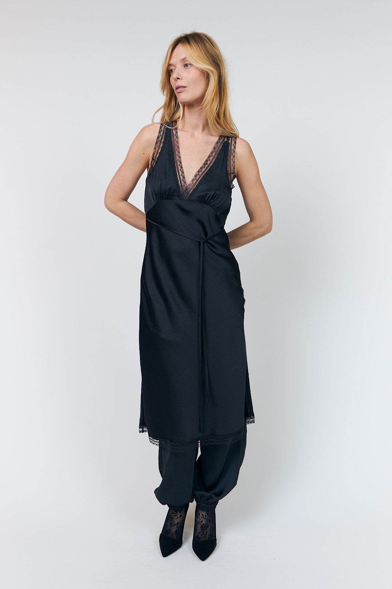 Lollys Laundry ClariLL Midi Dress Dress 18 Washed Black