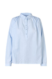 LariLL Shirt