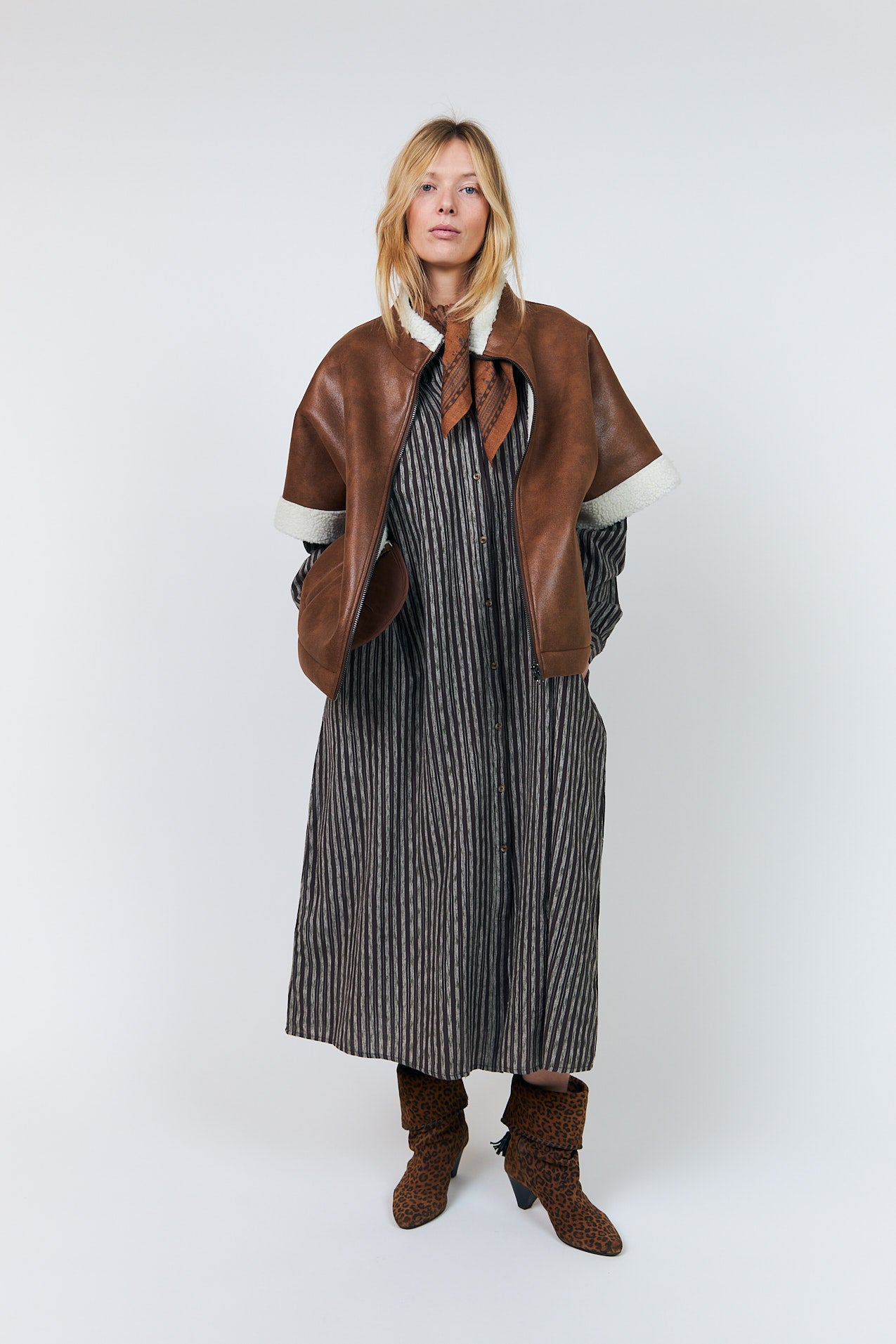 MaseLL Scarf - Rust