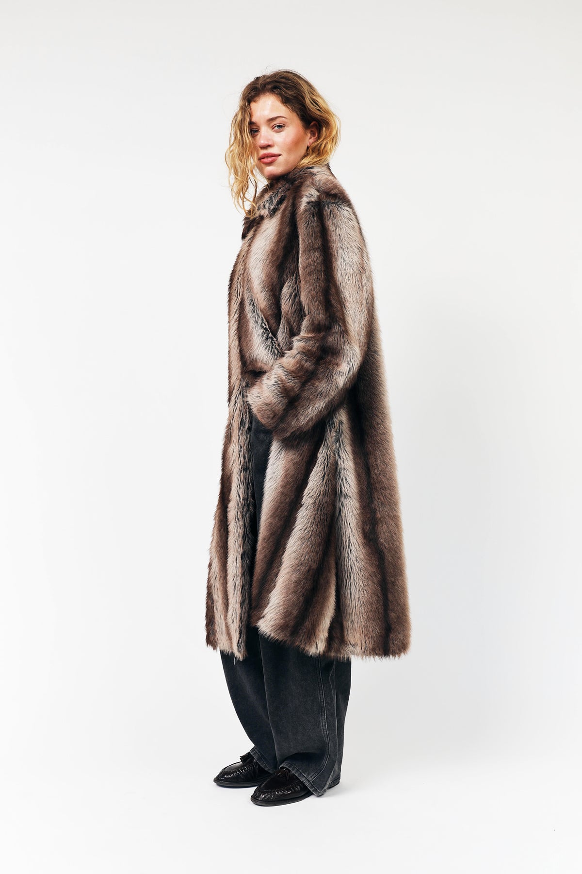 PetuniaLL Long Faux Fur Jacket - Brown