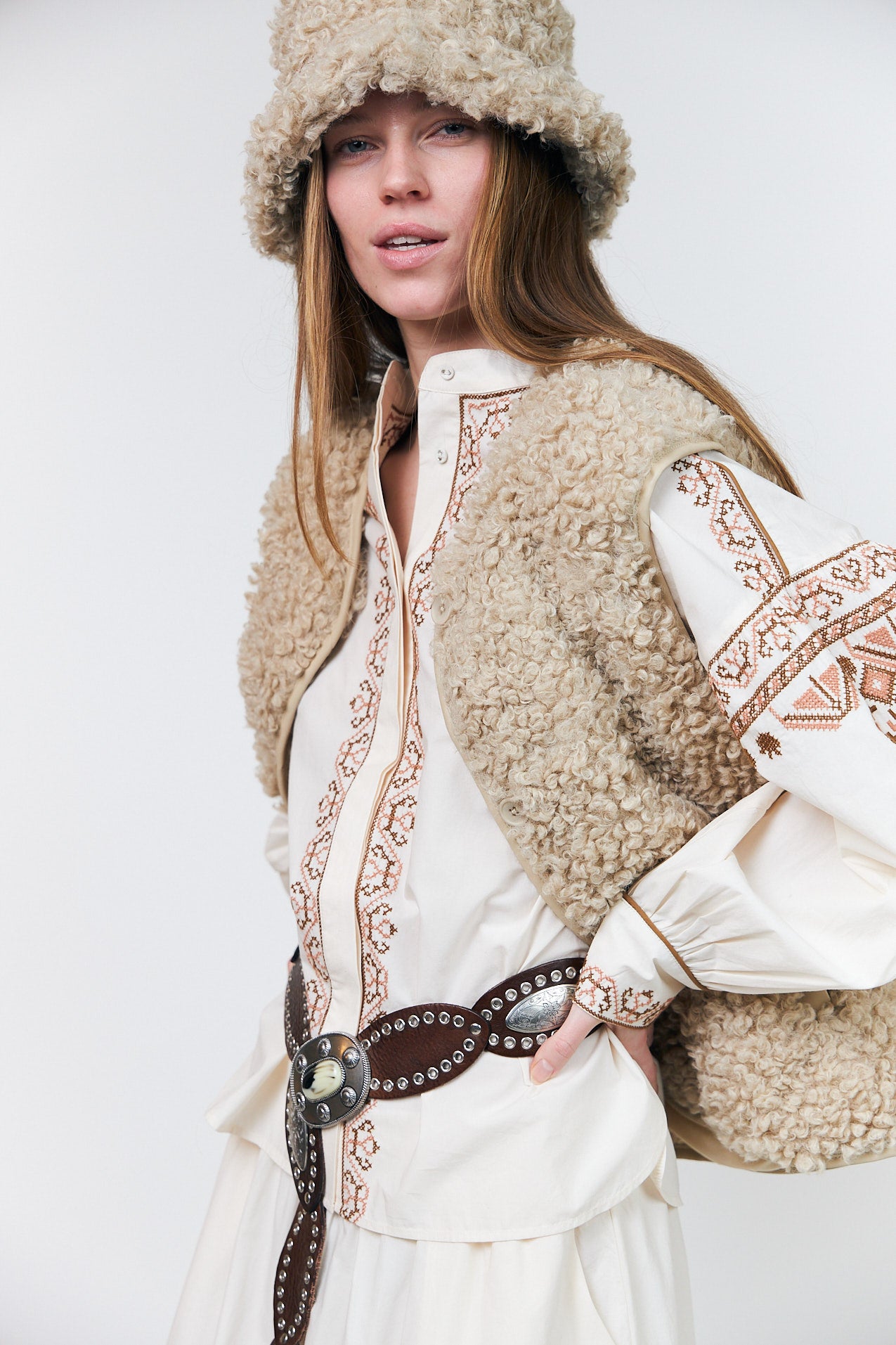 Lollys Laundry VadaLL Vest Outerwear 04 Sand